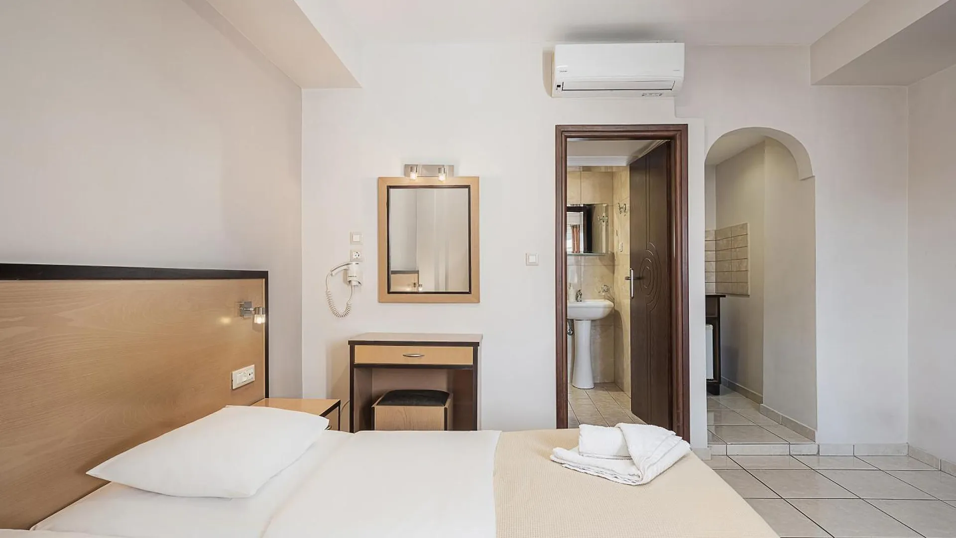 Theofilos City Hotel Chania   Chania (Crete)