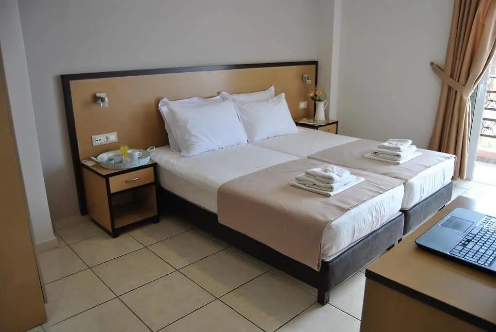 Theofilos City Hotel Chania